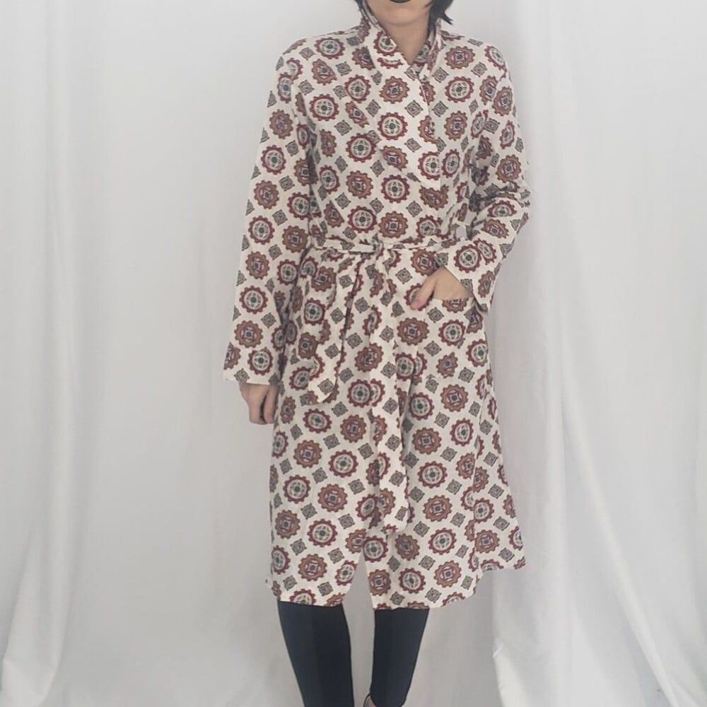 70s White and Red‎ Cotton Robe